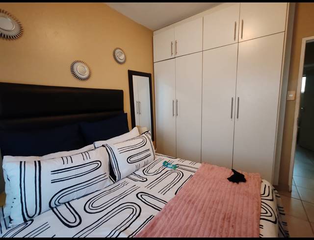 3 BEDROOM FLAT TO LET IN SOUTHGATE